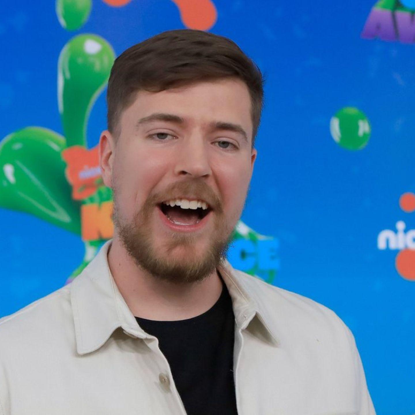What’s Up with Koo Koo? The YouTuber’s Wild Journey!