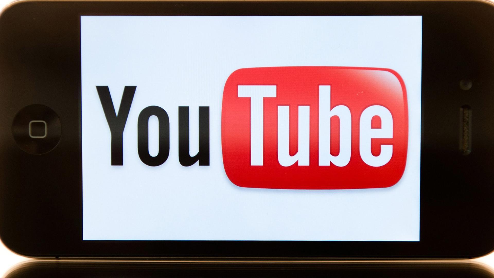 How to Easily Embed YouTube Videos in Synergy LMS Assignments