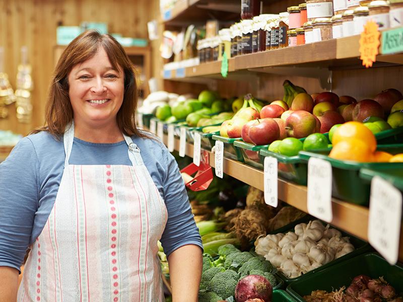 YouTube Insights: Real Stories and⁢ Strategies ⁤from Grocery Store Owners