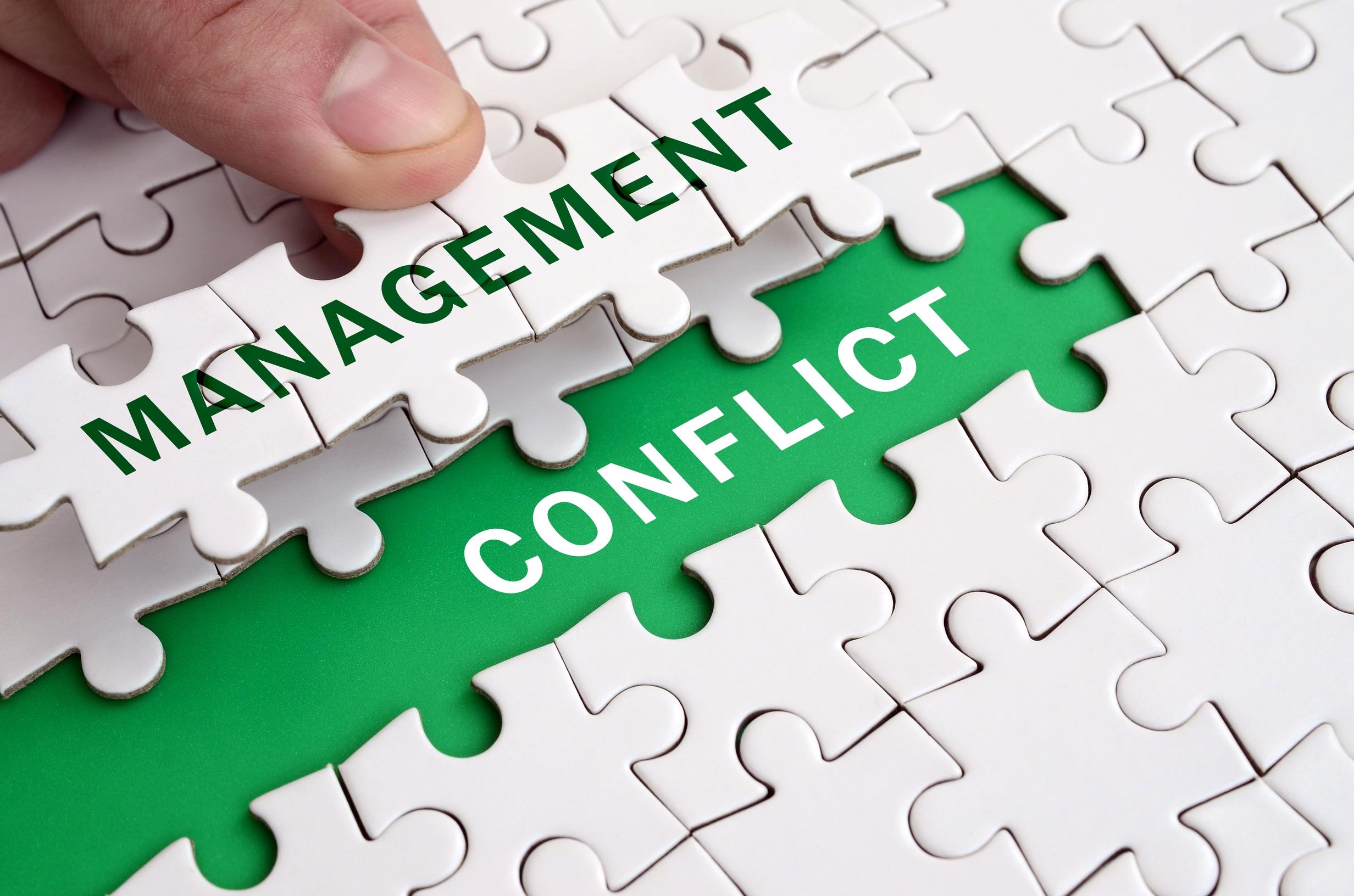 Navigating‍ Challenges: Tips for Managing ​Conflicts and Fostering Engagement