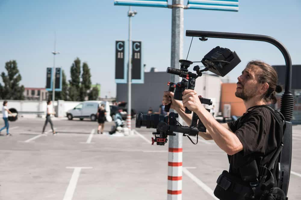 Lights, Camera, Action:⁤ Mastering the Art of Filming Like a Pro