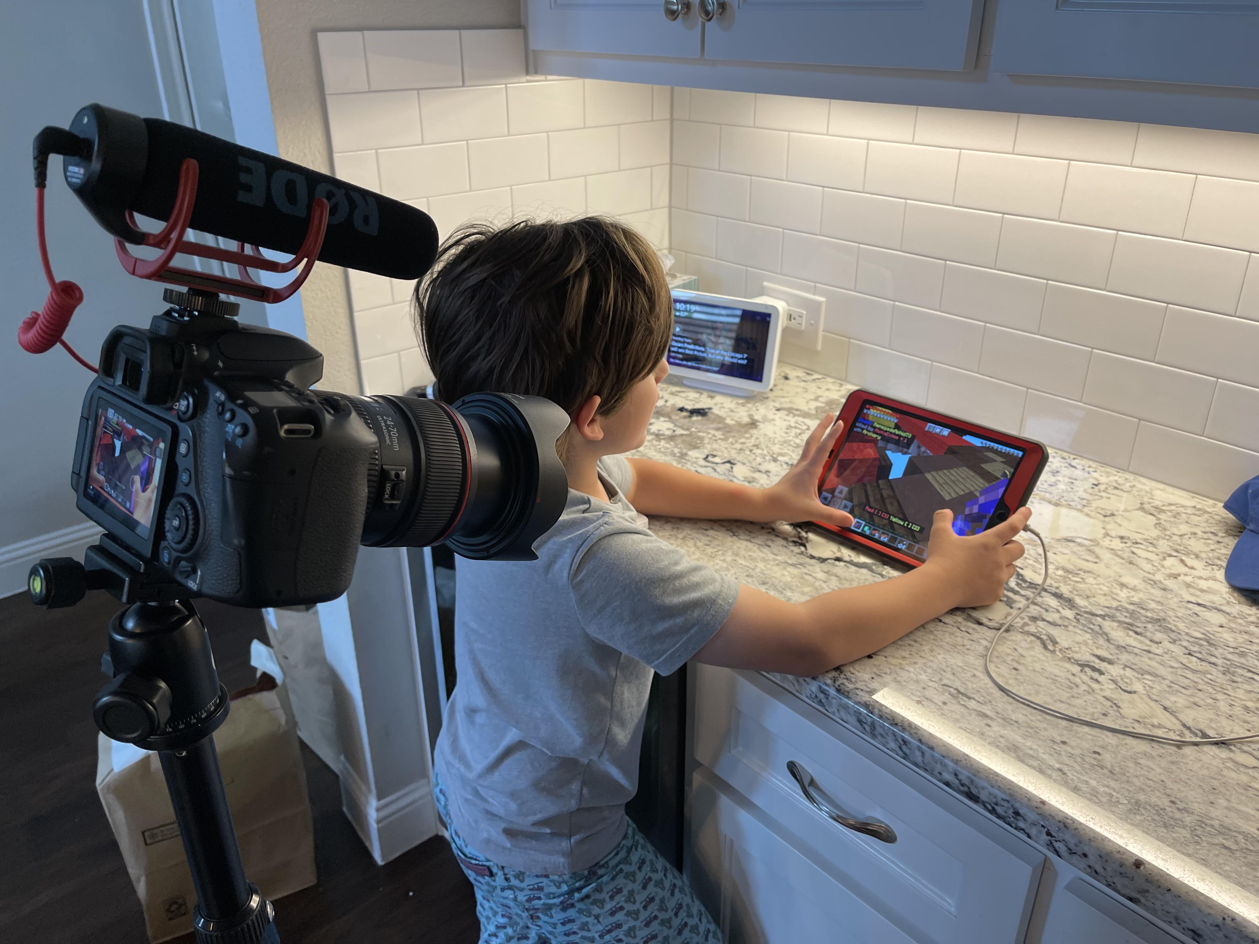 Unlocking Your Path: Be the Go-To Cameraman for YouTubers!