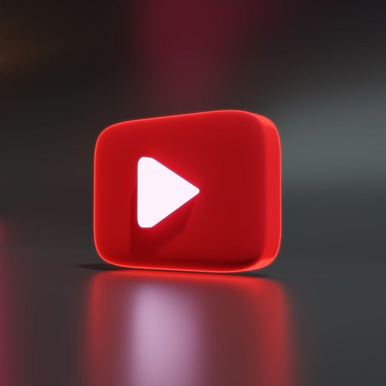 Dueling Titans: ‌The Power Players Behind YouTubes Subscriber Counts