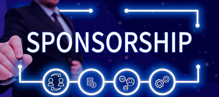 Navigating Sponsorships⁤ and Partnerships⁣ for Extra Income