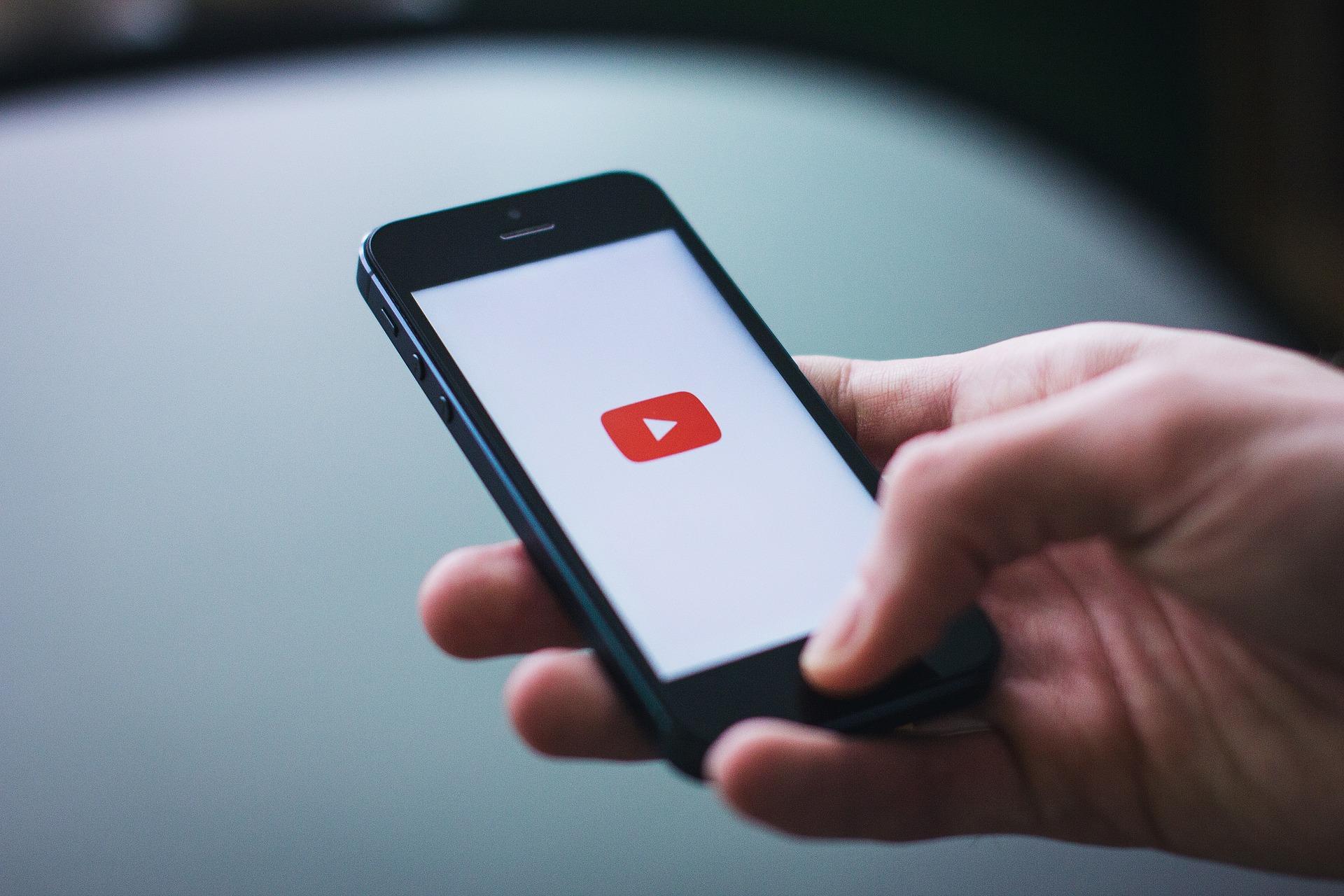 Navigating YouTube the Old-Fashioned Way: Finding Better Flow