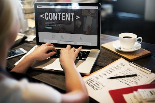 Crafting Captivating Content That Hooks Views